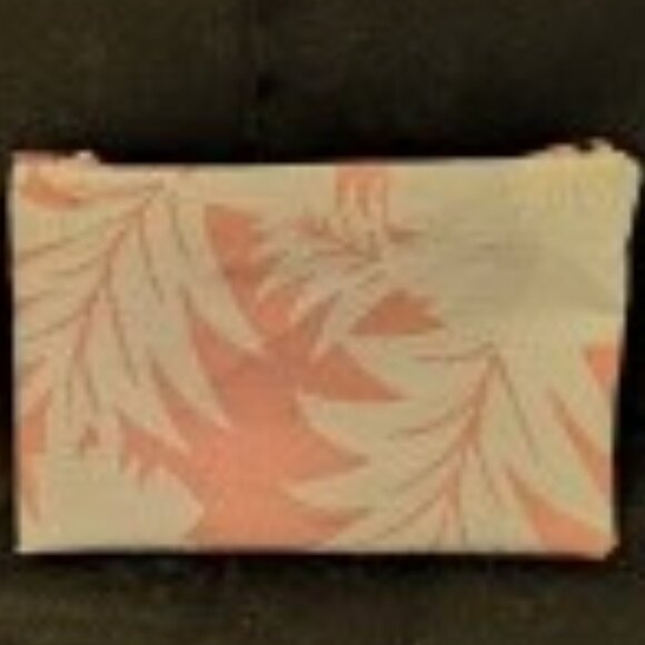 Buy 2 Get 1 Free wallets and makeup bags! - Picture 6 of 16